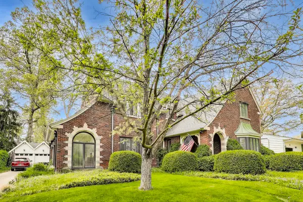 213 Kenwood Place, Michigan City, IN 46360