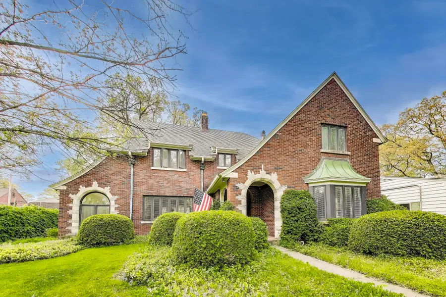 213 Kenwood Place, Michigan City, IN 46360 - #2