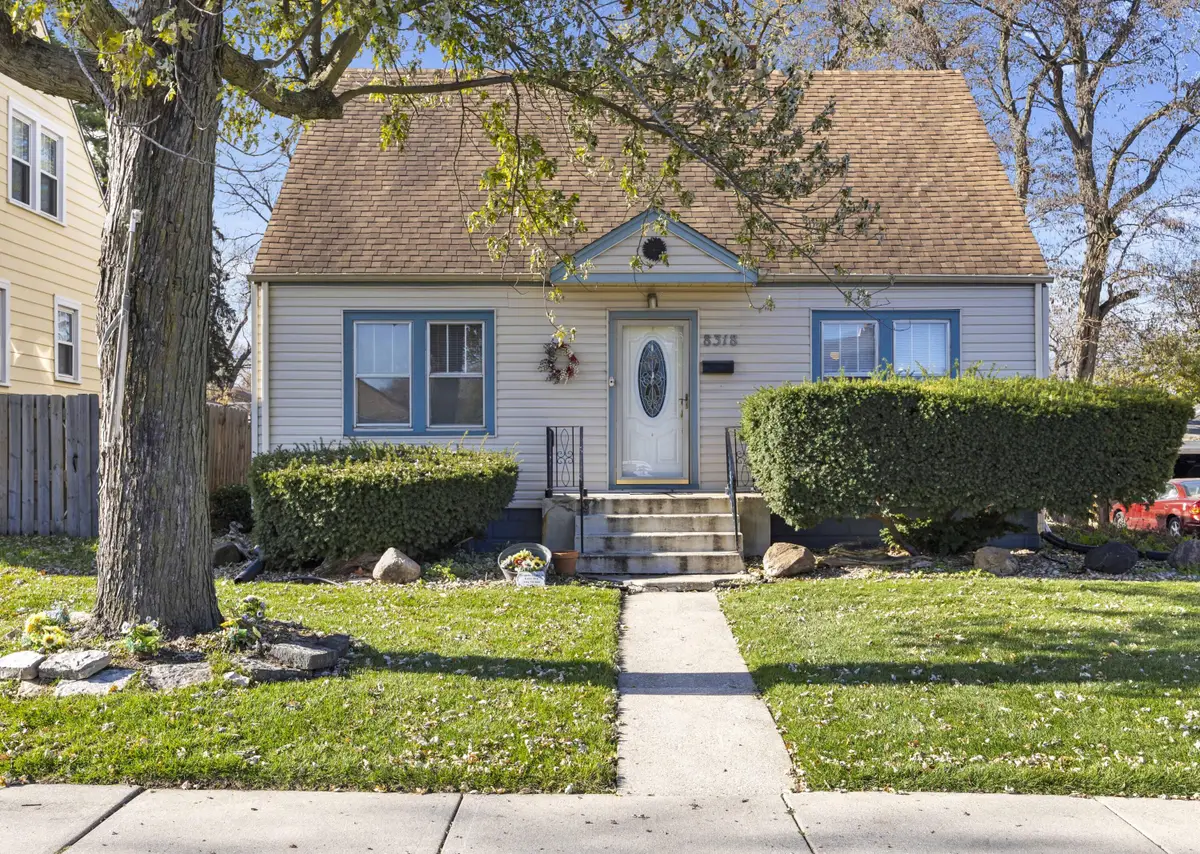 8318 White Oak Avenue, Munster, IN 46321 - Image #1