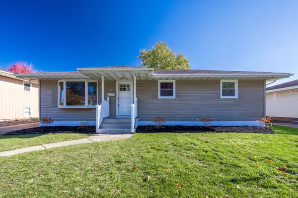 8749 Monroe Avenue, Munster, IN 46321