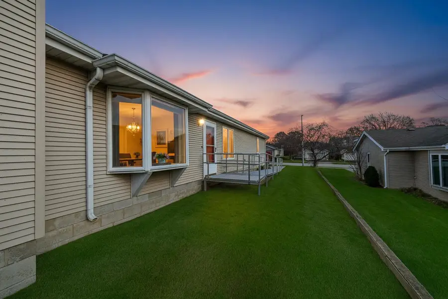 2309 Deerpath Drive W, Schererville, IN 46375 - Image #3