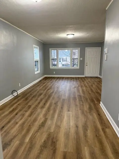 7401 Mccook Avenue, Hammond, IN 46323