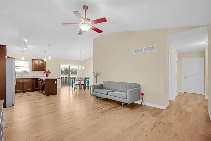 605 Hatch Lake Pkwy, Valparaiso, IN 46385 - Image #3