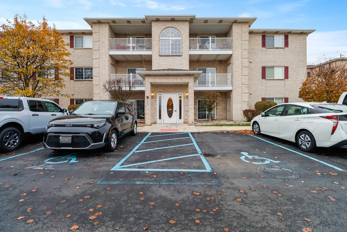 2021 W 75th Place #17, Merrillville, IN 46410 - Image #1