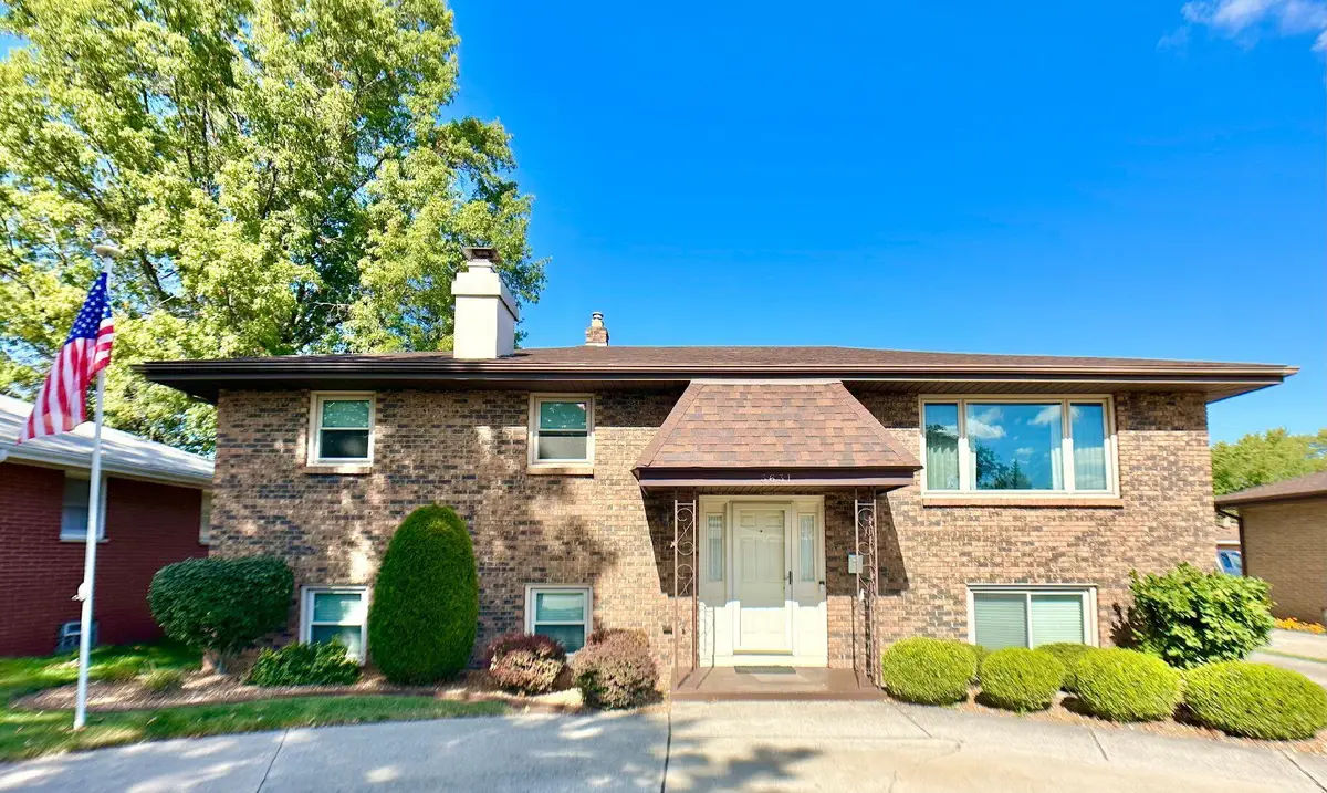 3631 Manor Drive, Highland, IN 46322 - Image #1