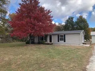 9691 N Ahlgrim Street, Demotte, IN 46310 - Image #2