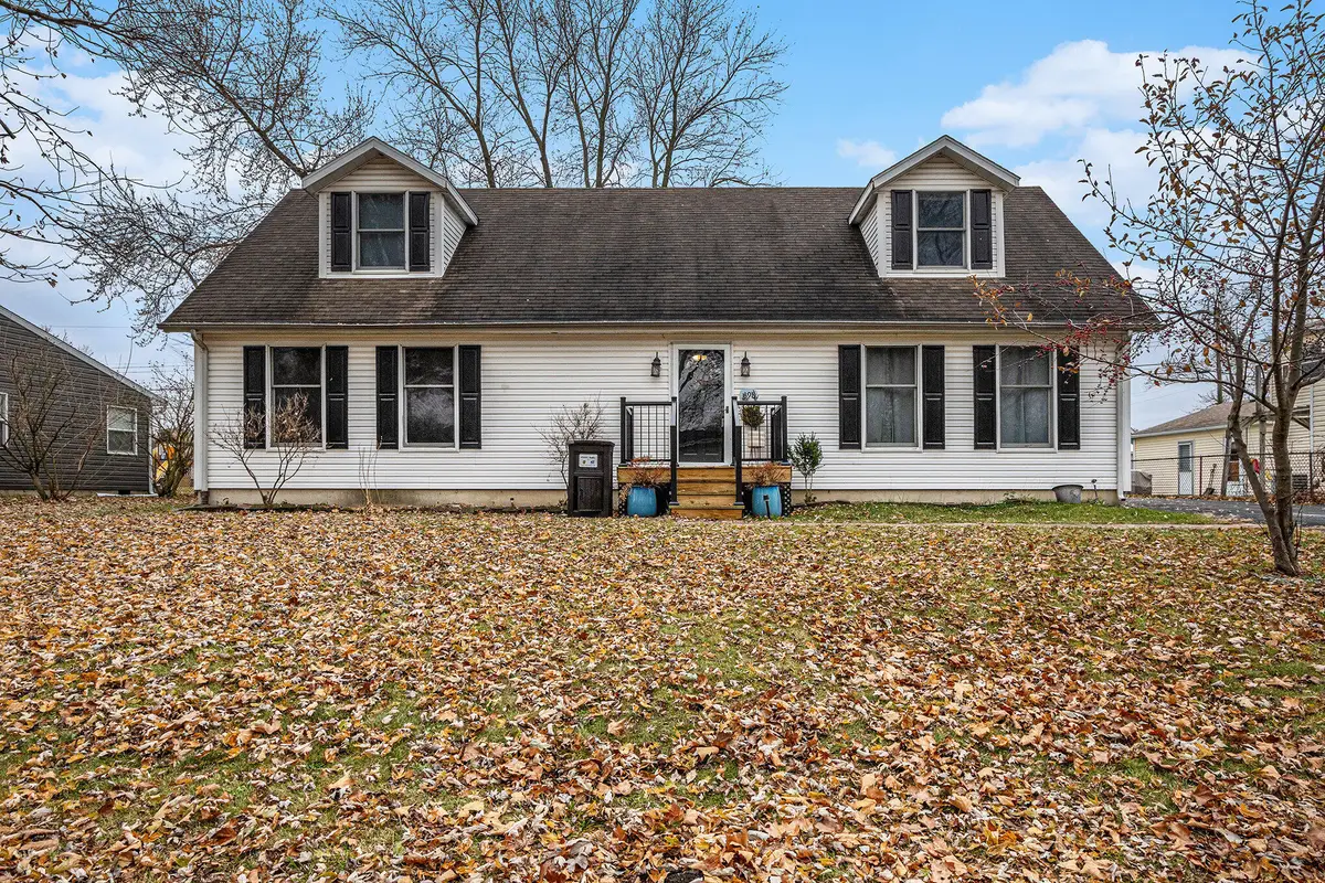 398 W Millport Drive, Valparaiso, IN 46385 - Image #1
