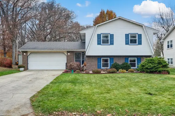 21 Marvin Gardens Avenue, Hebron, IN 46341