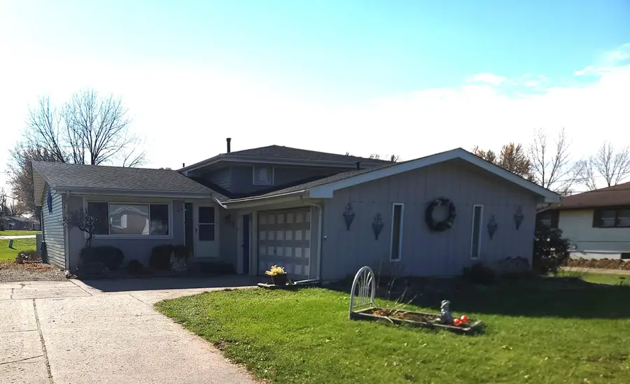 1328 Hilltop Drive, Lowell, IN 46356 - Image #3