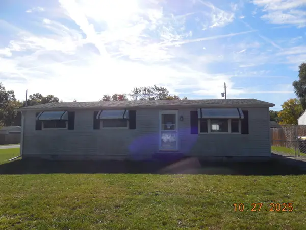 93 Lincoln Avenue, Hobart, IN 46342