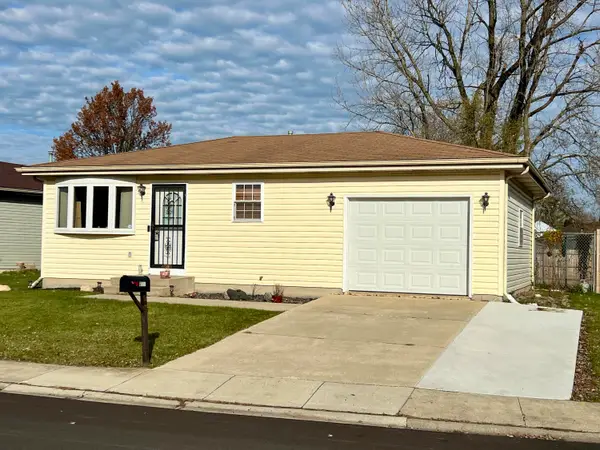 6077 Fillmore Place, Merrillville, IN 46410