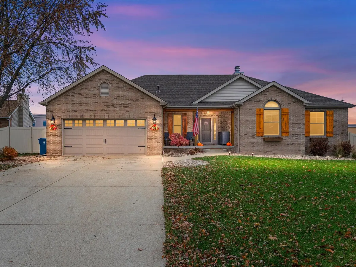 8407 Heron Lake Road, Saint John, IN 46373 - Image #1