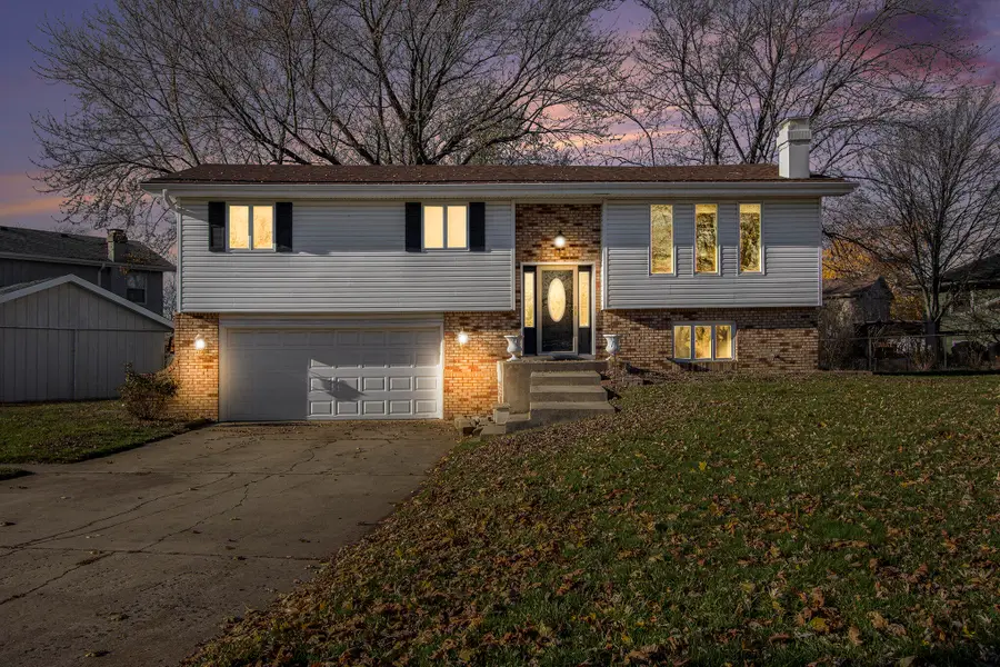 1510 W 94th Court, Crown Point, IN 46307 - Image #2