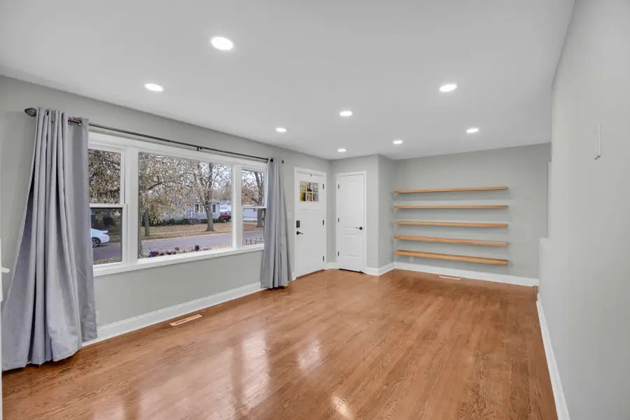 3133 Glenwood Street, Highland, IN 46322 - Image #2