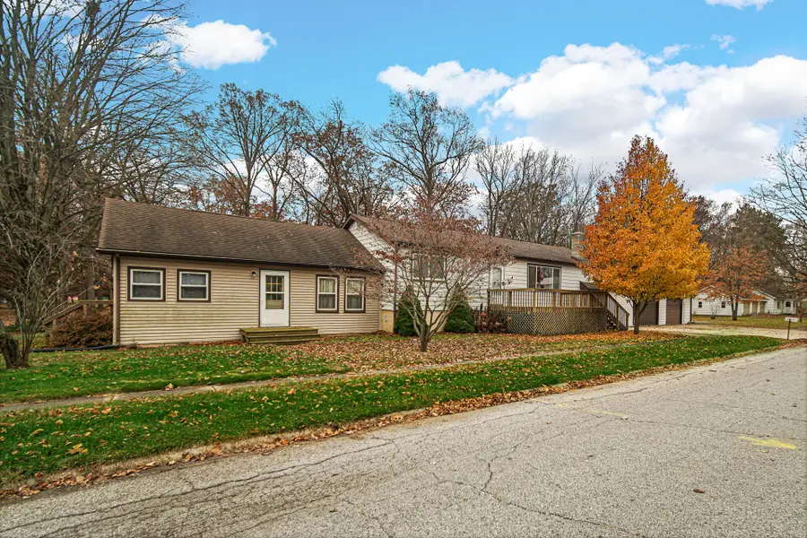 415 Grenway Road, Kingsford Heights, IN 46346 - Image #3