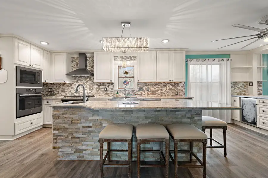 2405 Kings Court, Dyer, IN 46311 - #2