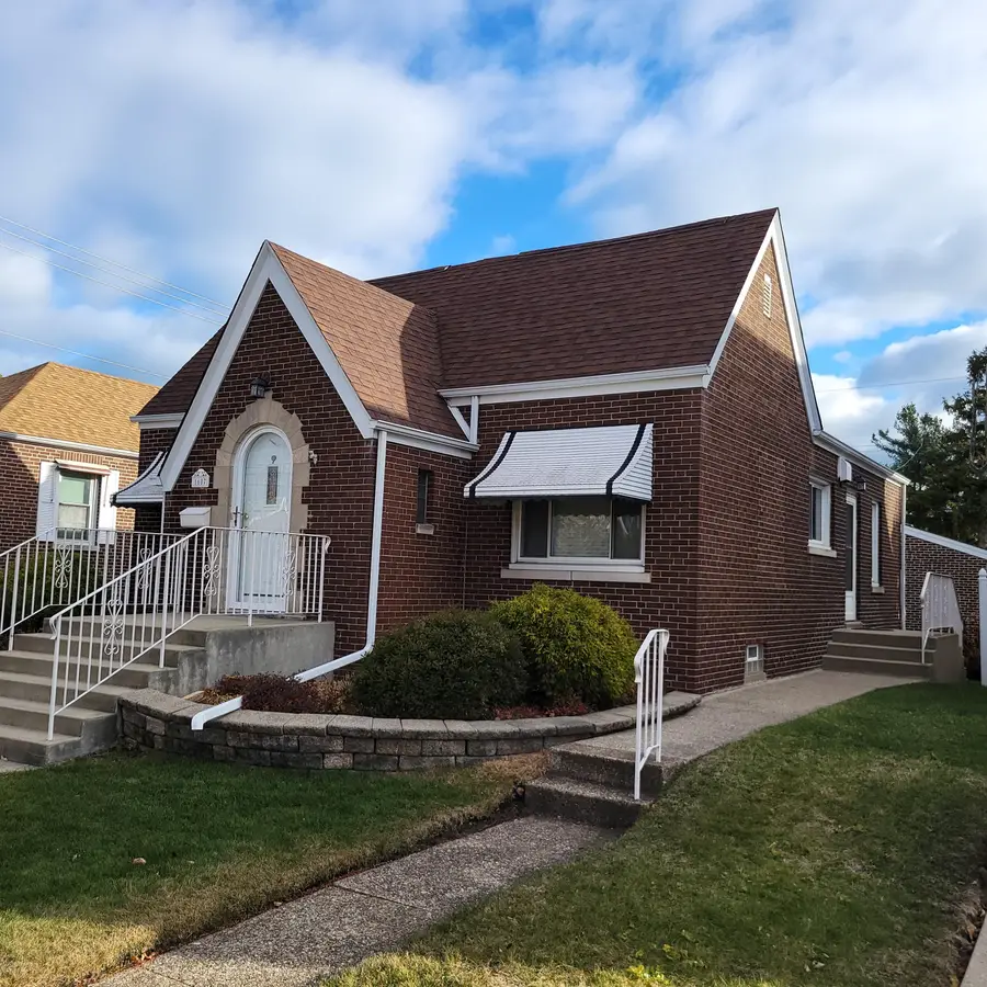 1607 Parkview Avenue, Whiting, IN 46394 - Image #2