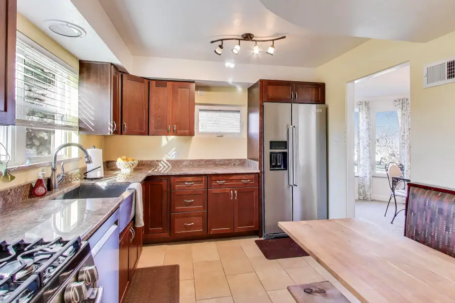 108 Beverly Place, Munster, IN 46321 - #3