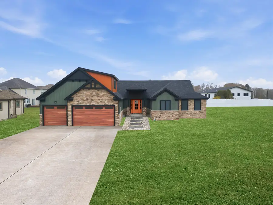 7342 Brookhaven Drive, Crown Point, IN 46307 - Image #2