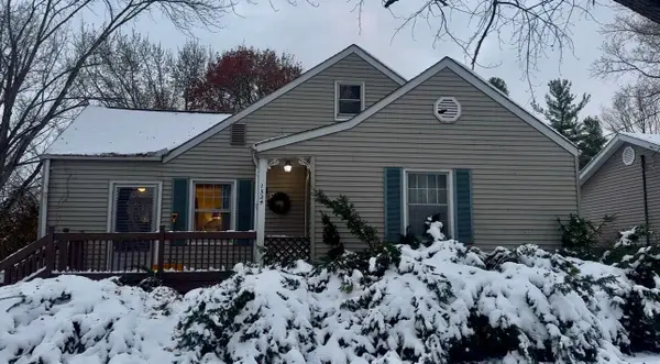 1524 Lincoln Street, Hobart, IN 46342