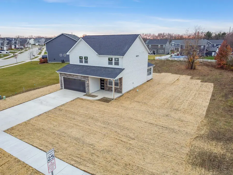 2916 Amberleigh Lane, Schererville, IN 46375 - Image #2