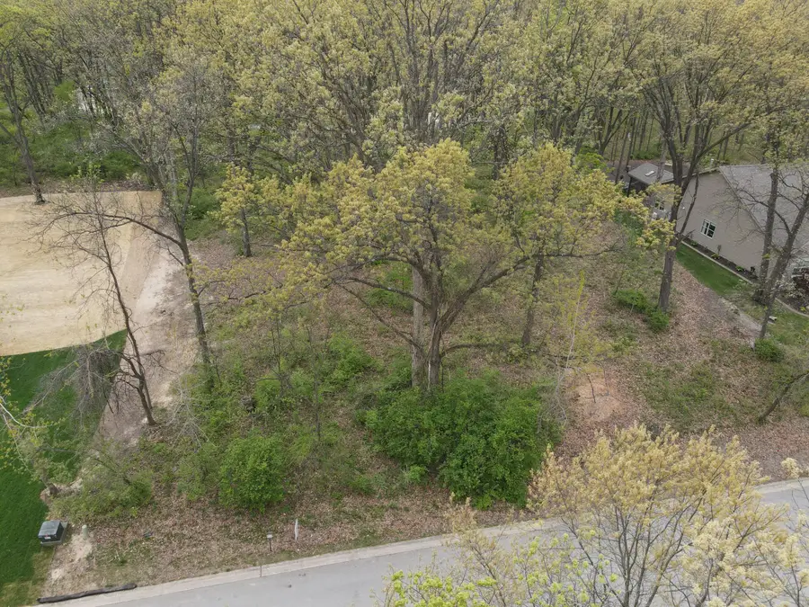 742 Druim Trail, Crown Point, IN 46307 - Image #2