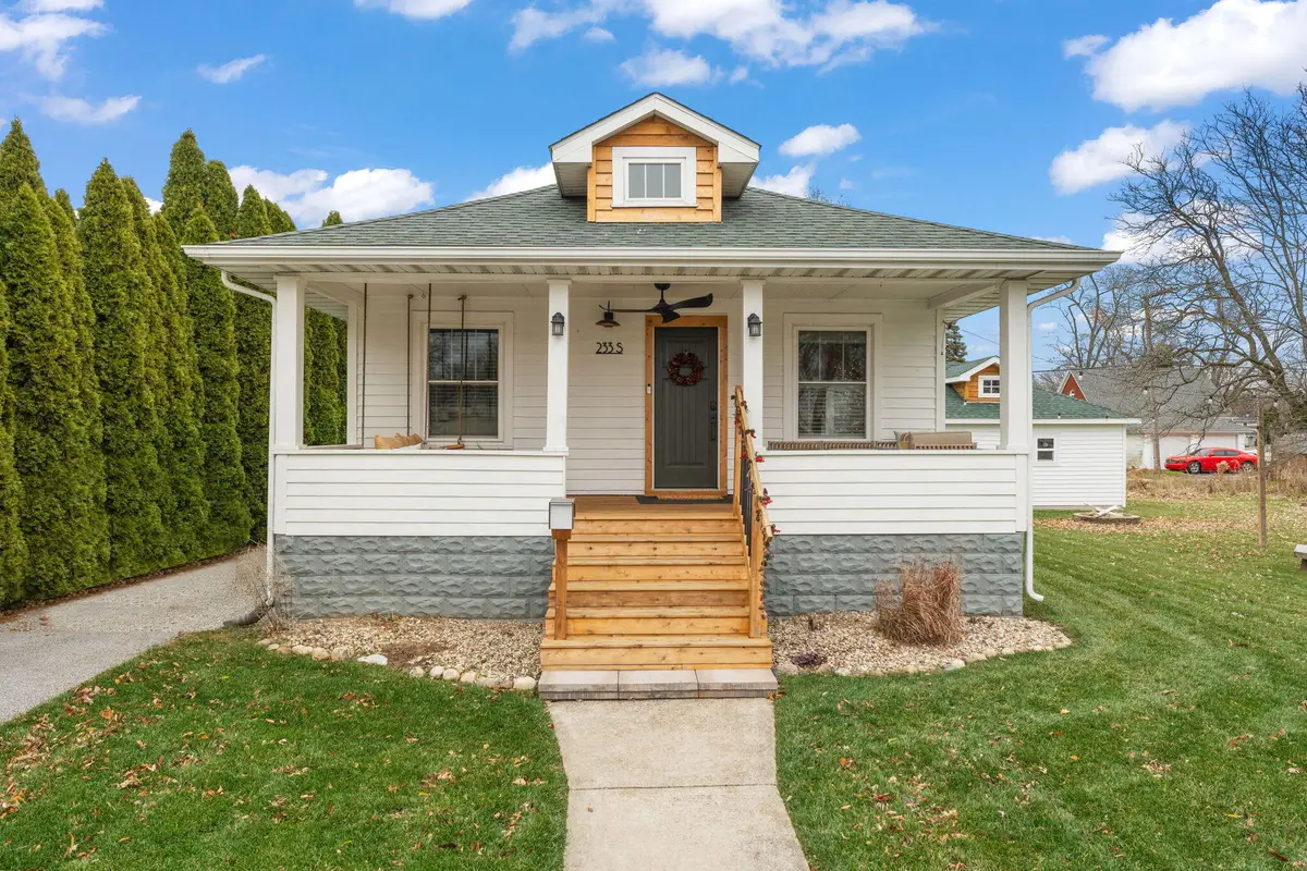 233 S Washington Street, Hobart, IN 46342 - Image #1