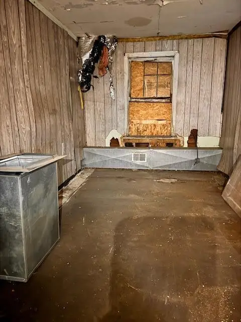 552 Mckinley Street, Gary, IN 46404 - Image #3