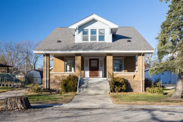 212 E Washington Street, Kentland, IN 47951