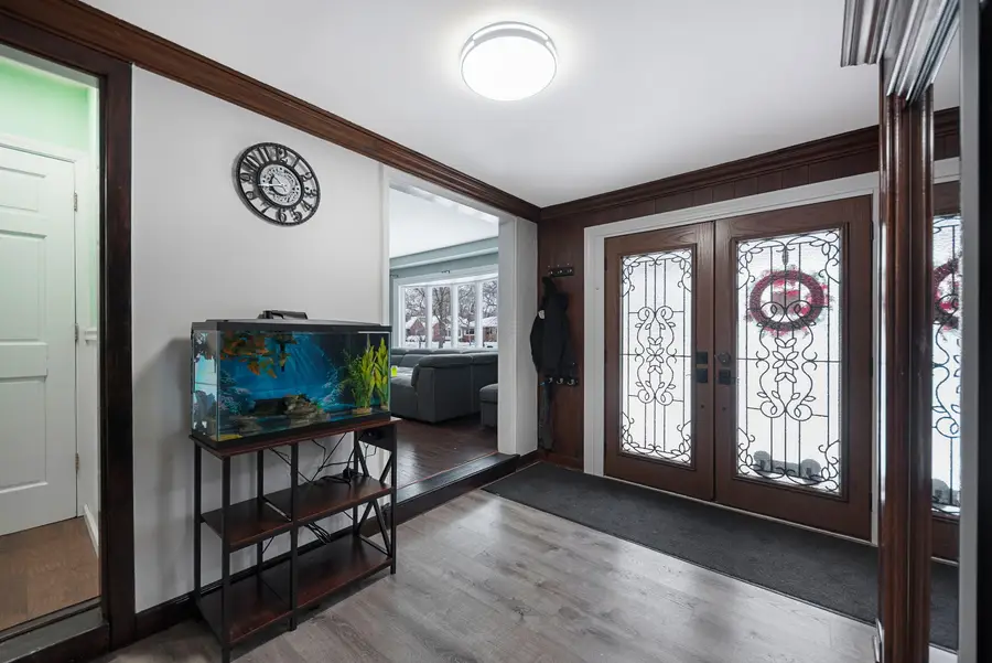 7624 Forest Avenue, Munster, IN 46321 - Image #2