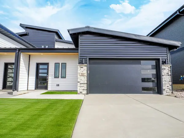 244 Sawgrass Drive, Crown Point, IN 46307