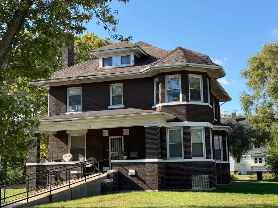 700 Jackson Street, Gary, IN 46402 - Image #2