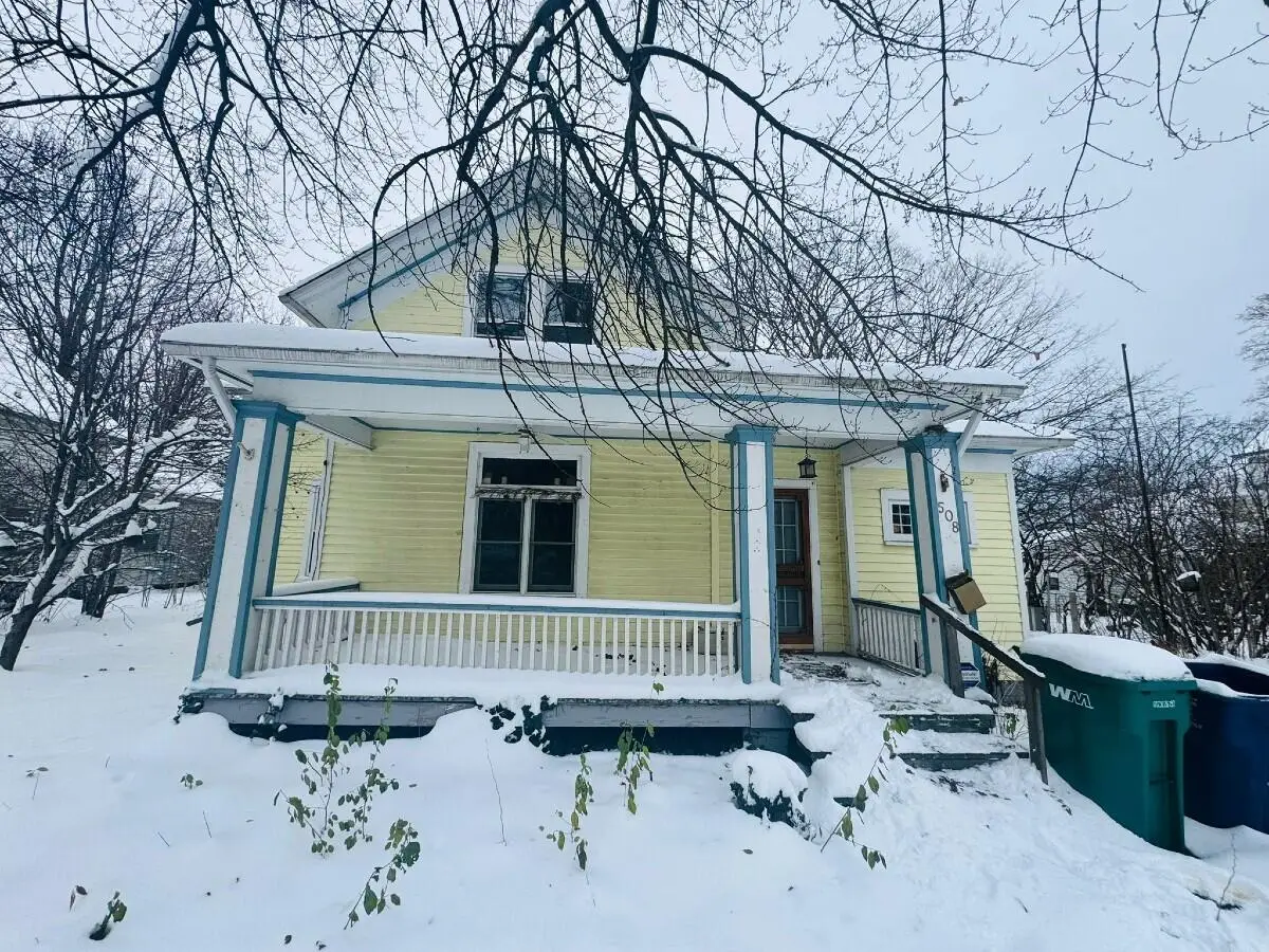 508 F Street, La Porte, IN 46350 - Image #1