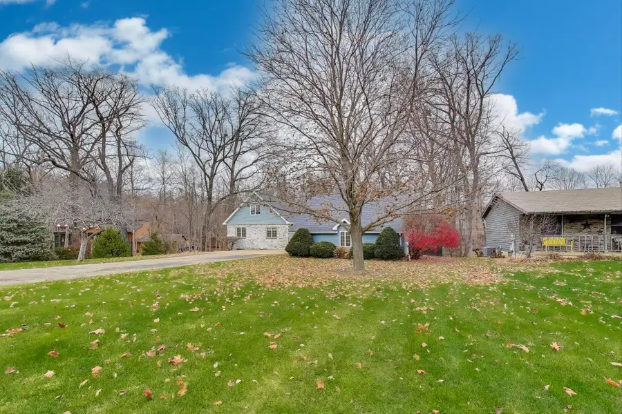 591 Glenwood Drive, Valparaiso, IN 46385 - Image #3