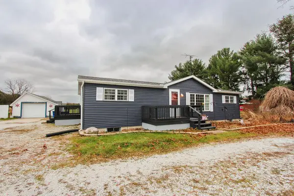 10707 S 300 W, Union Mills, IN 46382