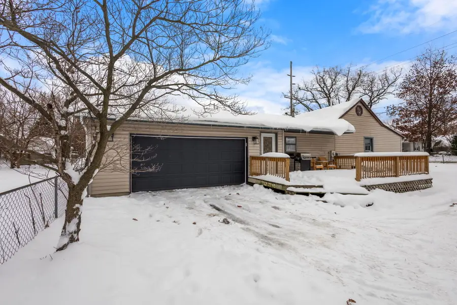 206 W Indiana Street, Kouts, IN 46347 - Image #3