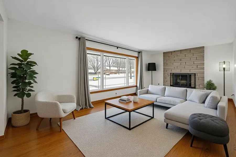 8224 Beech Avenue, Munster, IN 46321 - Image #3