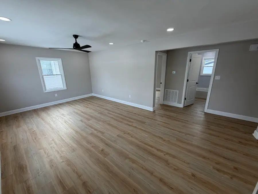 714 N Rensselaer Street, Griffith, IN 46319 - Image #2