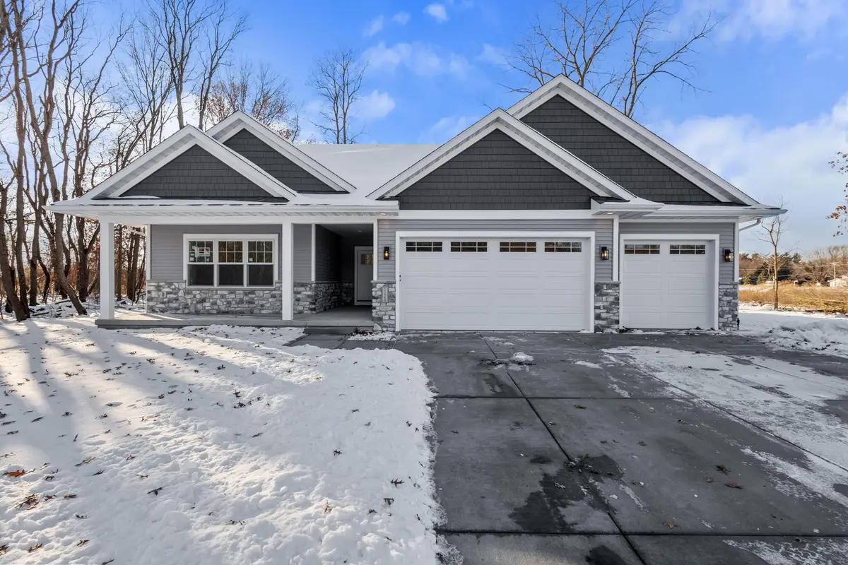 11960 Lilac Street, Demotte, IN 46310 - Image #1