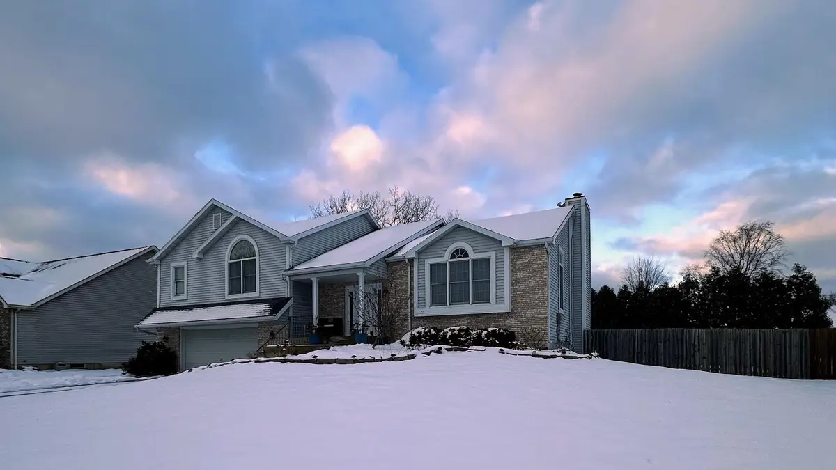 1518 W 96th Place, Crown Point, IN 46307 - Image #1