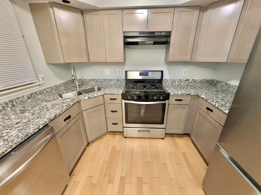 6089 Pennsylvania Drive, Merrillville, IN 46410 - Image #2