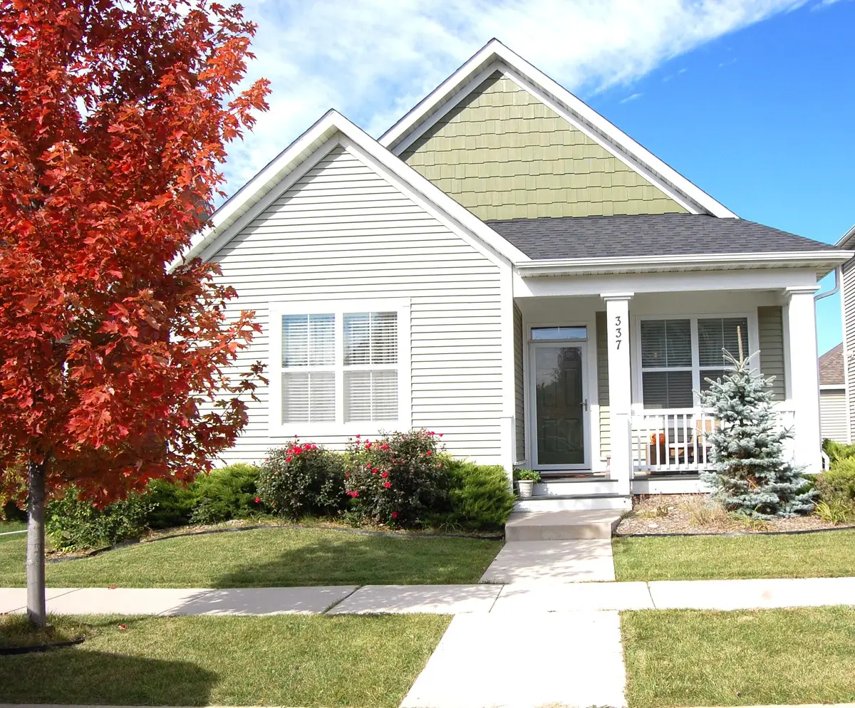 337 Clifford Way, Chesterton, IN 46304 - Image #1