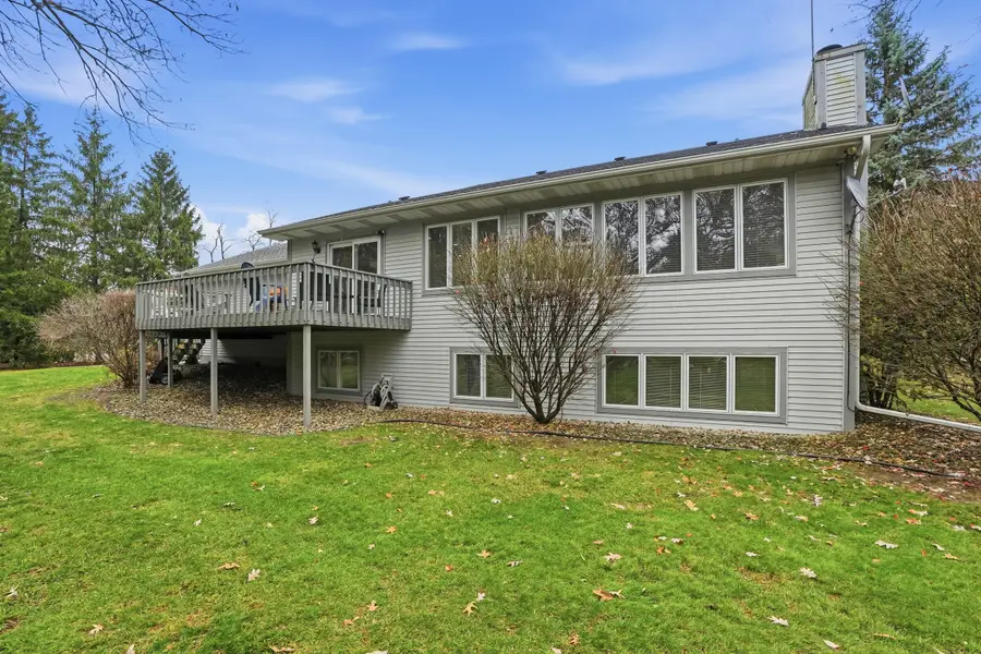 10906 Bunker Drive, Demotte, IN 46310 - Image #3