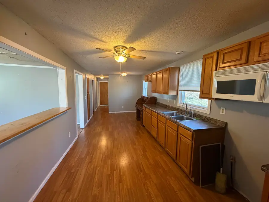 5706 W 43rd Avenue, Gary, IN 46408 - Image #2