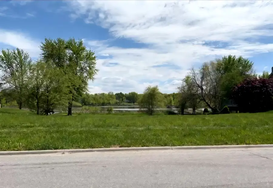 11825 Heron Lake Road, Saint John, IN 46373 - Image #2