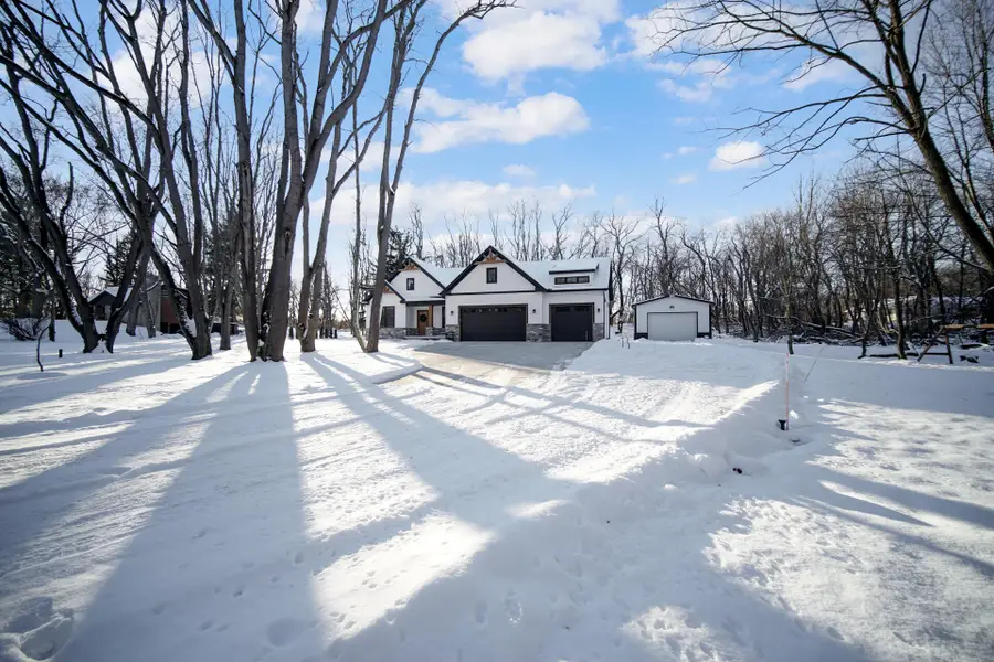 212 N 600 W, Valparaiso, IN 46385 - Image #2