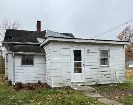 324 W Warner Street, Rensselaer, IN 47978 - Image #2