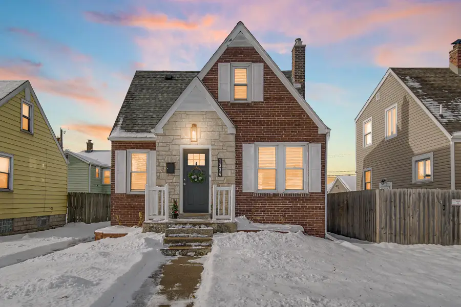 1334 Lake Avenue, Whiting, IN 46394 - Image #2