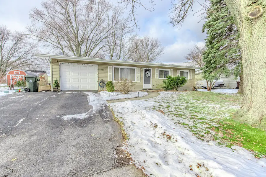 746-1 Acadia Road, Valparaiso, IN 46385 - Image #2