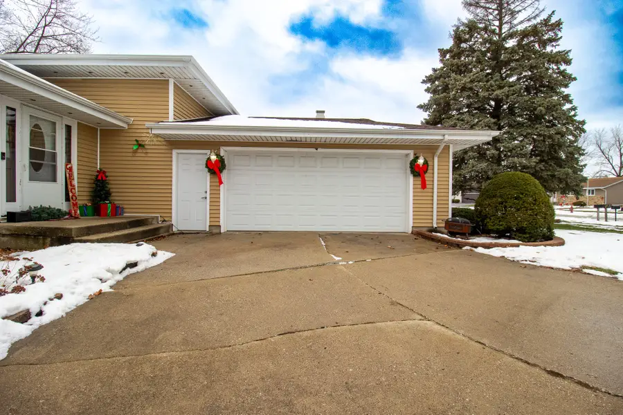 1241 Willow Lane, Schererville, IN 46375 - Image #3